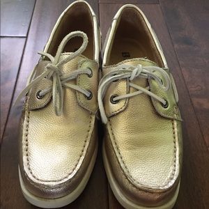 Boat shoes